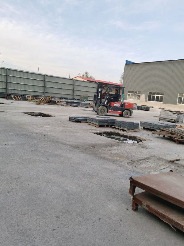 電纜溝蓋板的尺寸雜亂如何安排制作?