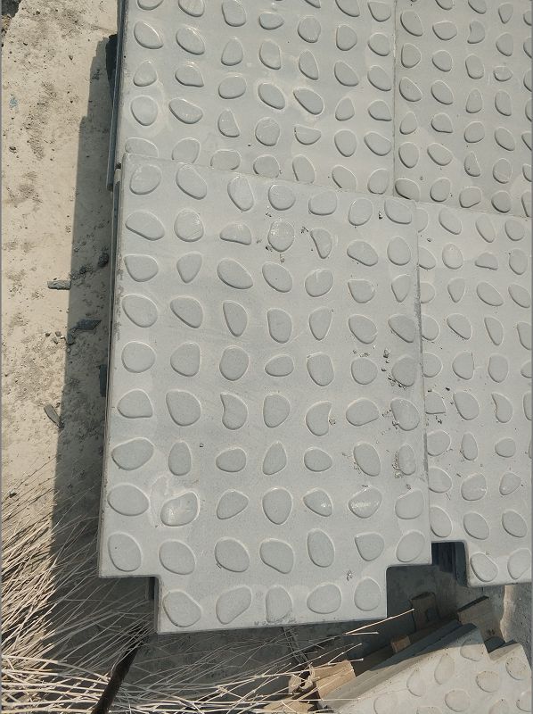 復合電纜溝蓋板的優(yōu)勢和特點