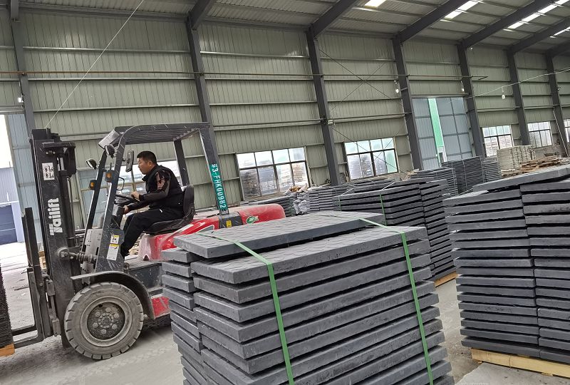 配電房電纜溝蓋板的安裝