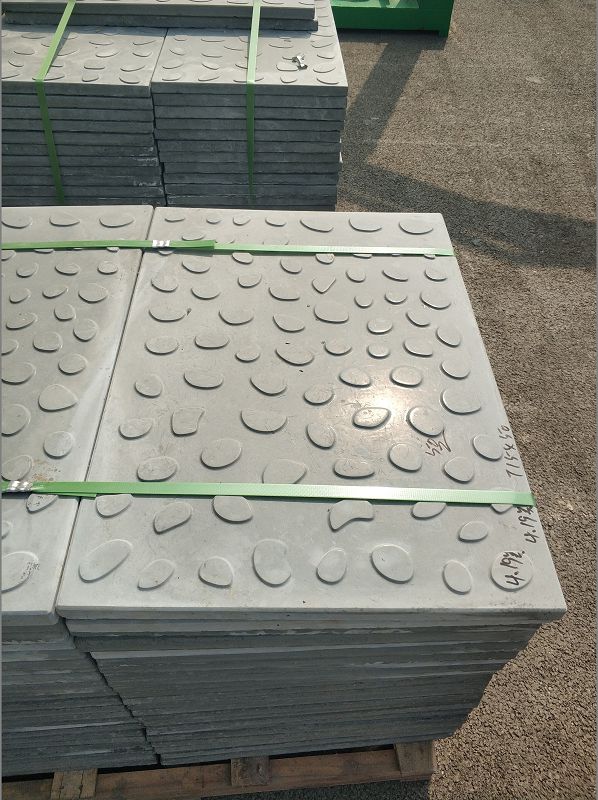 電纜溝蓋板變形的矯正方法