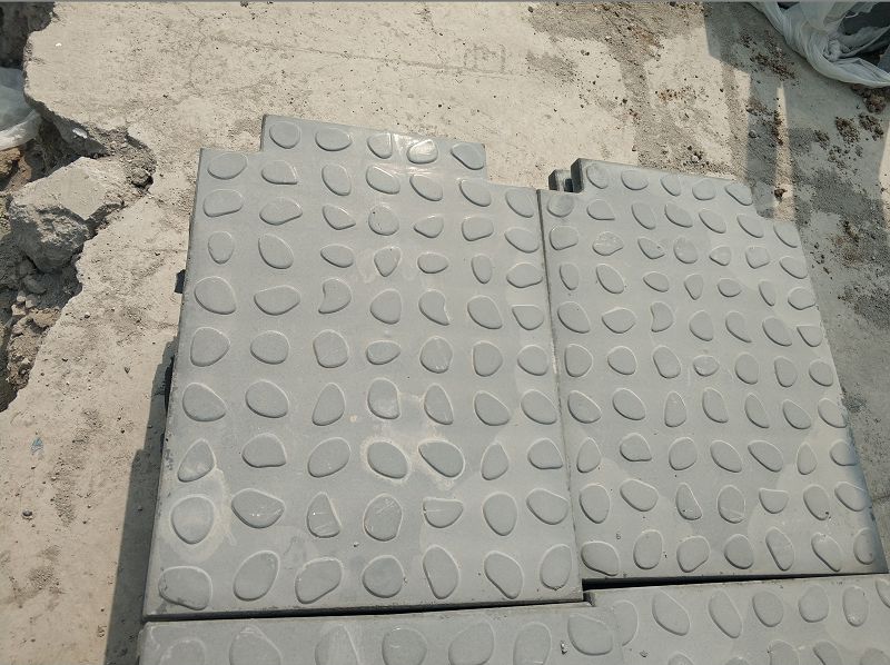 高鐵RPC蓋板的性價(jià)比